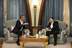 رویداد تکان‌دهنده: وزیر ورزش در دام رئیس فدراسیون جهانی قایقرانی افتاد!