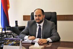 رئیس دفتر پاشینیان: روابط با باکو "سرعت خوبی" دارد، اما آیا این به معنای صلح است؟