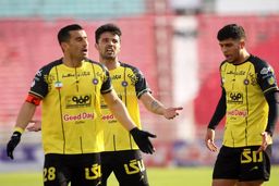 رویای سه‌گانه سپاهان به کما رفت؟ تکرار کابوس پرسپولیس در اصفهان!