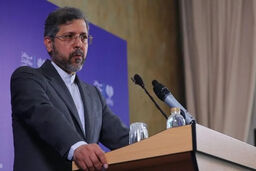 خطیب زاده اتمام حجت کرد: مرز «خائنان» از خودی‌ها جدا می‌شود!