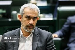 اولتیماتوم جنجالی وزیر اقتصاد به متخلفان ارزی: آماده سقوط دلار باشید!