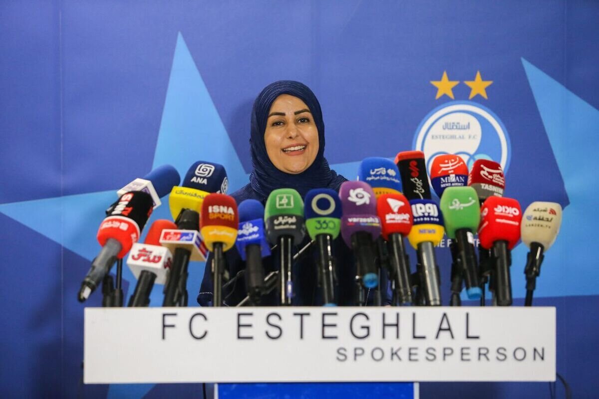 عجیب ترین شغل در باشگاه استقلال را این خانم دارد