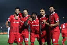راز جلسه جنجالی مدیرعامل پرسپولیس با شکاری و بیفوما: بمب نقل و انتقالات ترکید؟