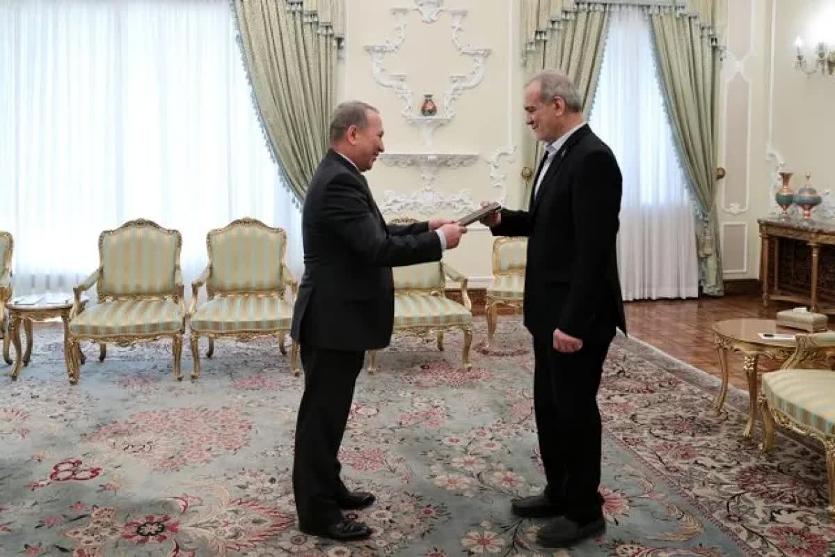 پزشکیان قفل گشایی کرد: شانگهای و اوراسیا، شاه‌کلید طلایی توسعه ایران!