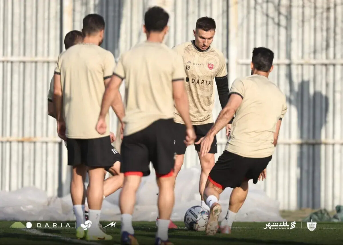 شوک به لیگ برتر: پرسپولیس دو روز «مرخصی ویژه» گرفت؛ آیا عدالت رعایت شد؟