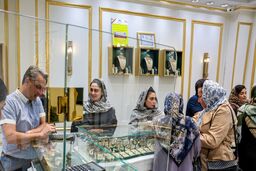 شوک امروز در بازار طلا و سکه: طلای ۱۸ عیار ۱۶ میلیون، سکه امامی ۱۶۴ میلیون تومان