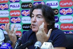 ساپینتو: داوری بازی شمس آذر - پرسپولیس "ناراحت‌کننده" بود! تمرکزم فقط روی فولاد است، نه تیمی دیگر!