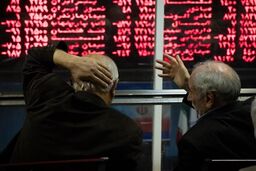 قتل بورس با سلاح نقدینگی: چه کسی سود می‌برد؟