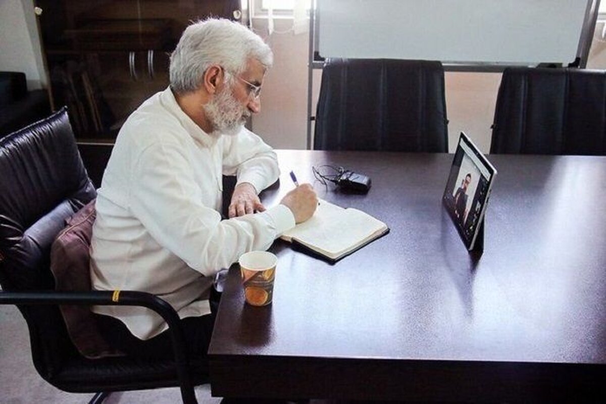 سعید جلیلی با تبلت آمریکایی رویت شد!