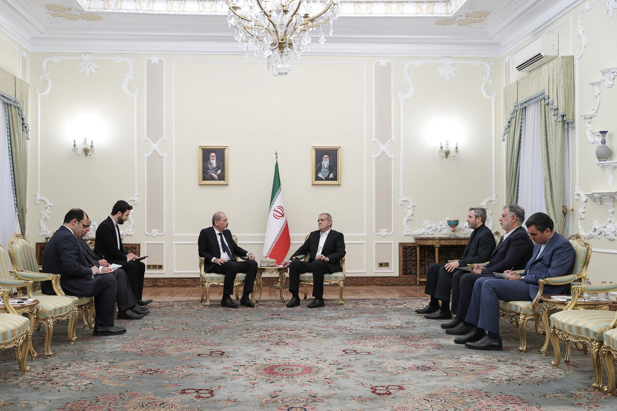 این افراد از ایران خواستند که انتقام نگیرد