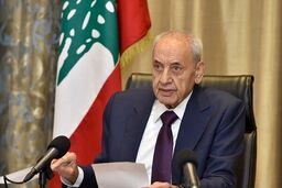 بری: سلاح از سوریه به لبنان شایعه است / ملت لبنان به دشمن باج نمی‌دهند