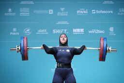 حسینی: مدال من با خون دل به دست آمد! چه کسانی سد راه قهرمان شدند؟