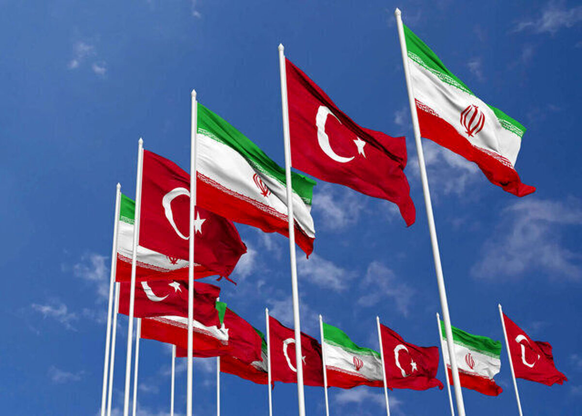 **شوکه شدن ایران: فرار ۲۱ زندانی از ترکیه یا معامله پنهان؟**