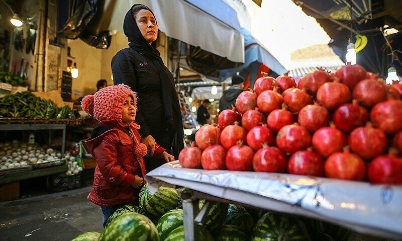 فردای شب یلدا را تعطیل کنید/ مردم به آرامش نیاز دارند