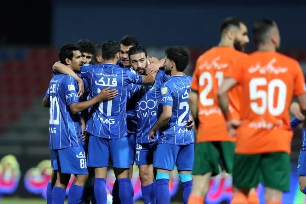 بمب خبری استقلال مربی ترک در آستانه آبی‌پوش شدن