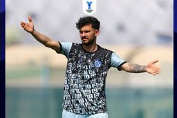 اعتماد ساپینتو به آزادی نابود شد؟ مهاجم استقلال در آستانه انفجار: یا من، یا او!