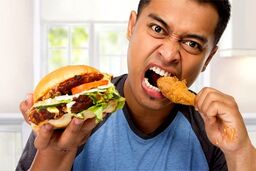 چرا بعضی ها همیشه احساس گرسنگی دارند؟ 