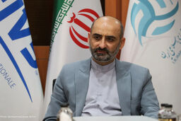 استعفای پرده‌بردارانه: موسوی مقصر نیست! زیر پرچم کسی نمی‌روم!