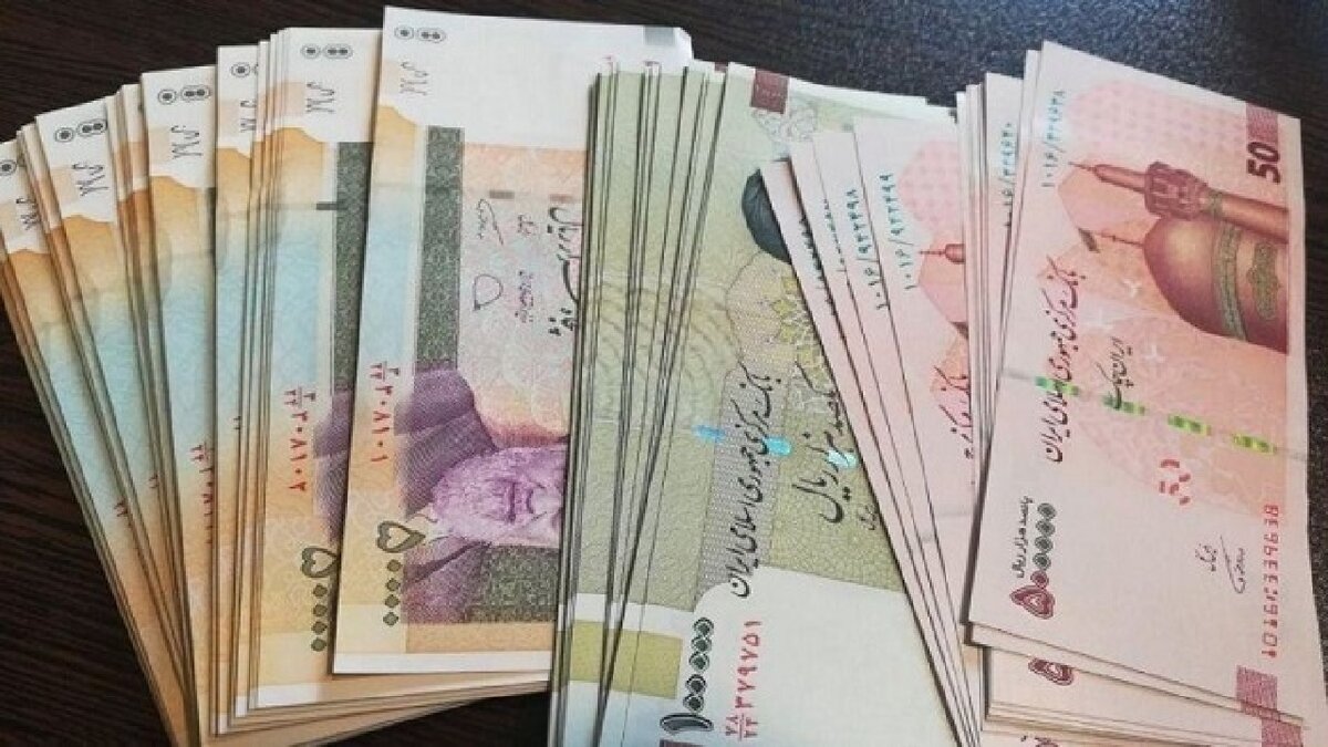 خداحافظی با ۴ صفر از پول ملی / تومان جایگزین ریال می‌شود