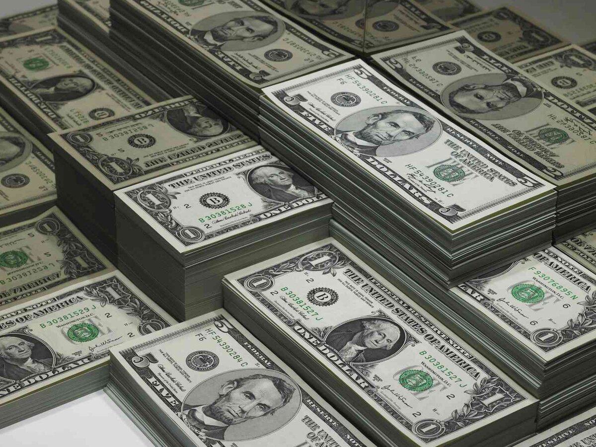کمربندها را برای تغییر ناگهانی قیمت دلار ببندید!