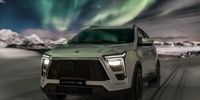 فروش آخرسالی کرمان موتور با ۲ خودرو - ۲۰ اسفند ۱۴۰۳