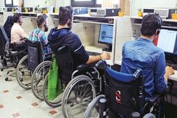 افشاگری تکان‌دهنده: ۷۰۰ هزار معلول در ایران بیکارند! 