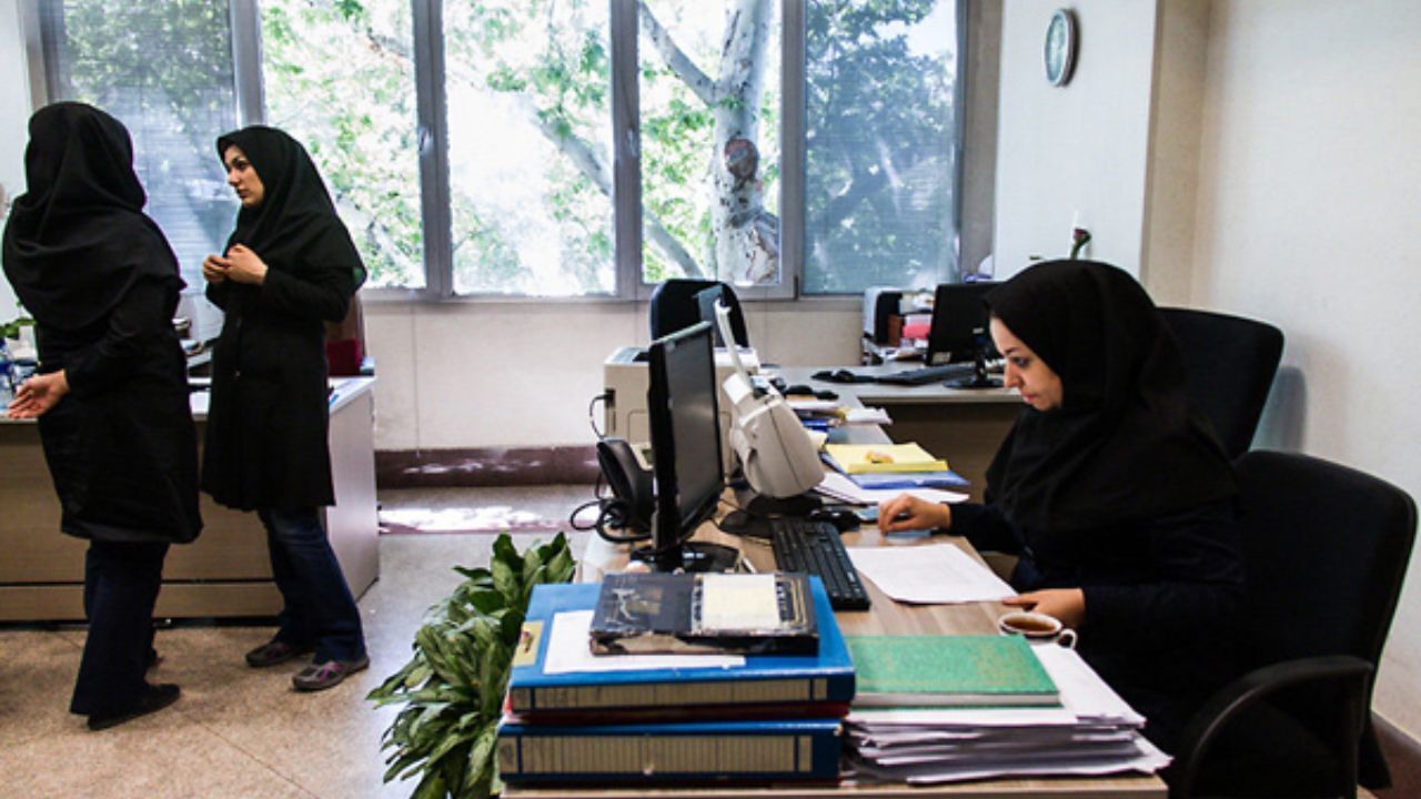جزئیات افزایش ۳۰ تا ۴۳ درصدی حقوق های کارمندان