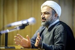 رسایی: فرزند عارف دارای تابعیت دوگانه است