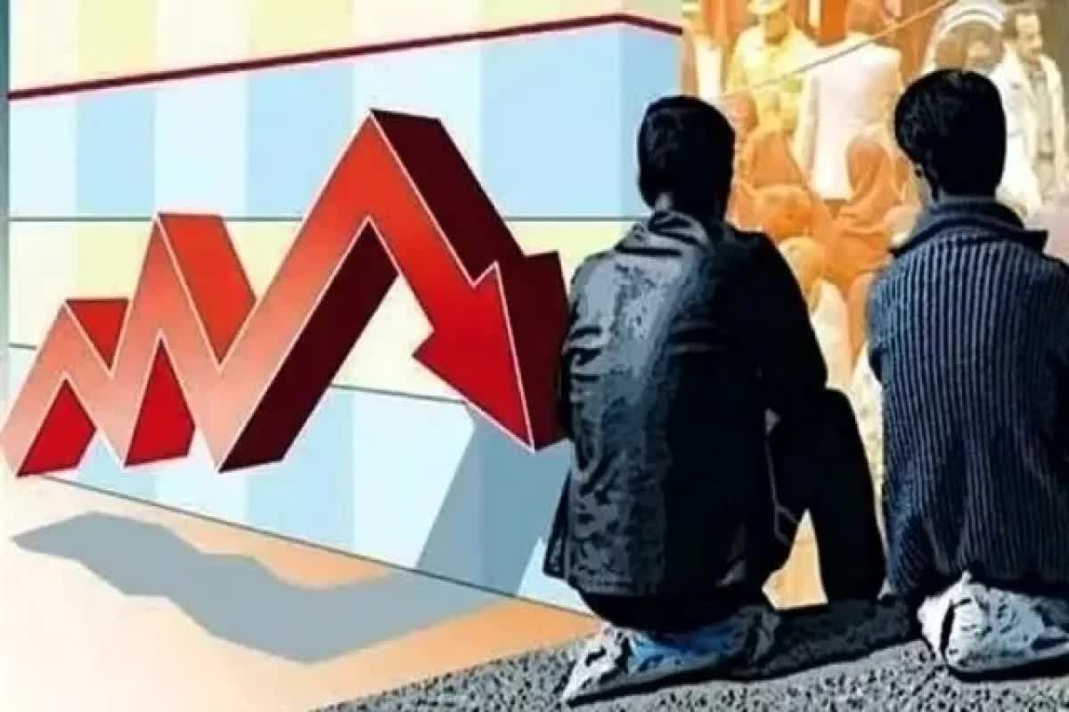 شوک بزرگ به بازار کار: نرخ بیکاری در ۱۰ سال اخیر رکورد زد!