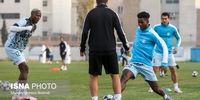 تشویق جنجالی هواداران استقلال: آیا آبی‌ها خواستار لغو بازی شدند؟!