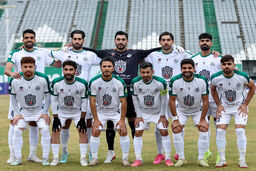 رسوایی در فوتبال: ذوب آهن "یازده نفره" هم حریف داور نشد!