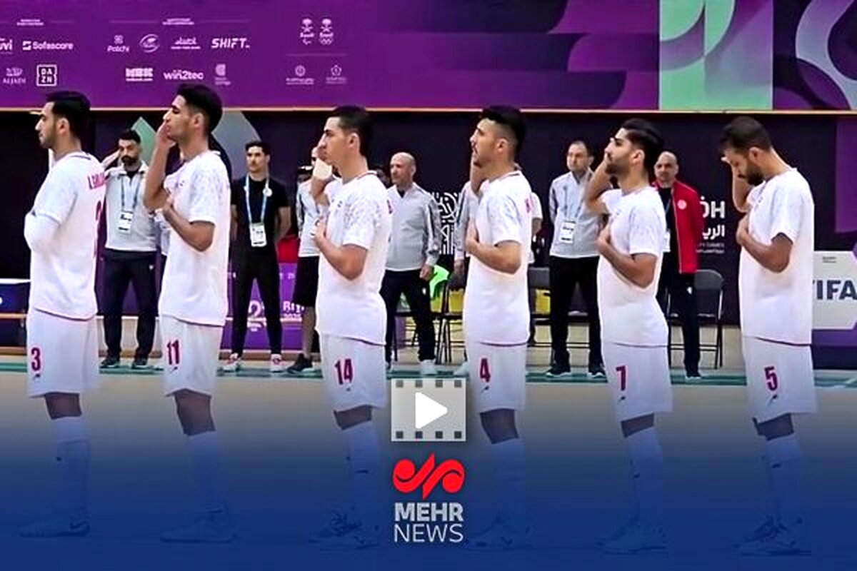 واکنش‌ها به سلام نظامی بازیکنان ایران: یک نمایش سیاسی یا اعلام وفاداری؟