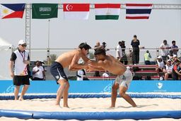 کشتی ساحلی ایران بر سکوی جهان ایستاد: دو طلا در دستان پهلوانان ایرانی