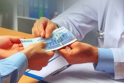 عیدی کارگران در شب یلدا / نظر دولت چیست؟