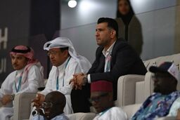 پاکدل: غیرت بانوان هندبال ایران دنیا را شوکه کرد!