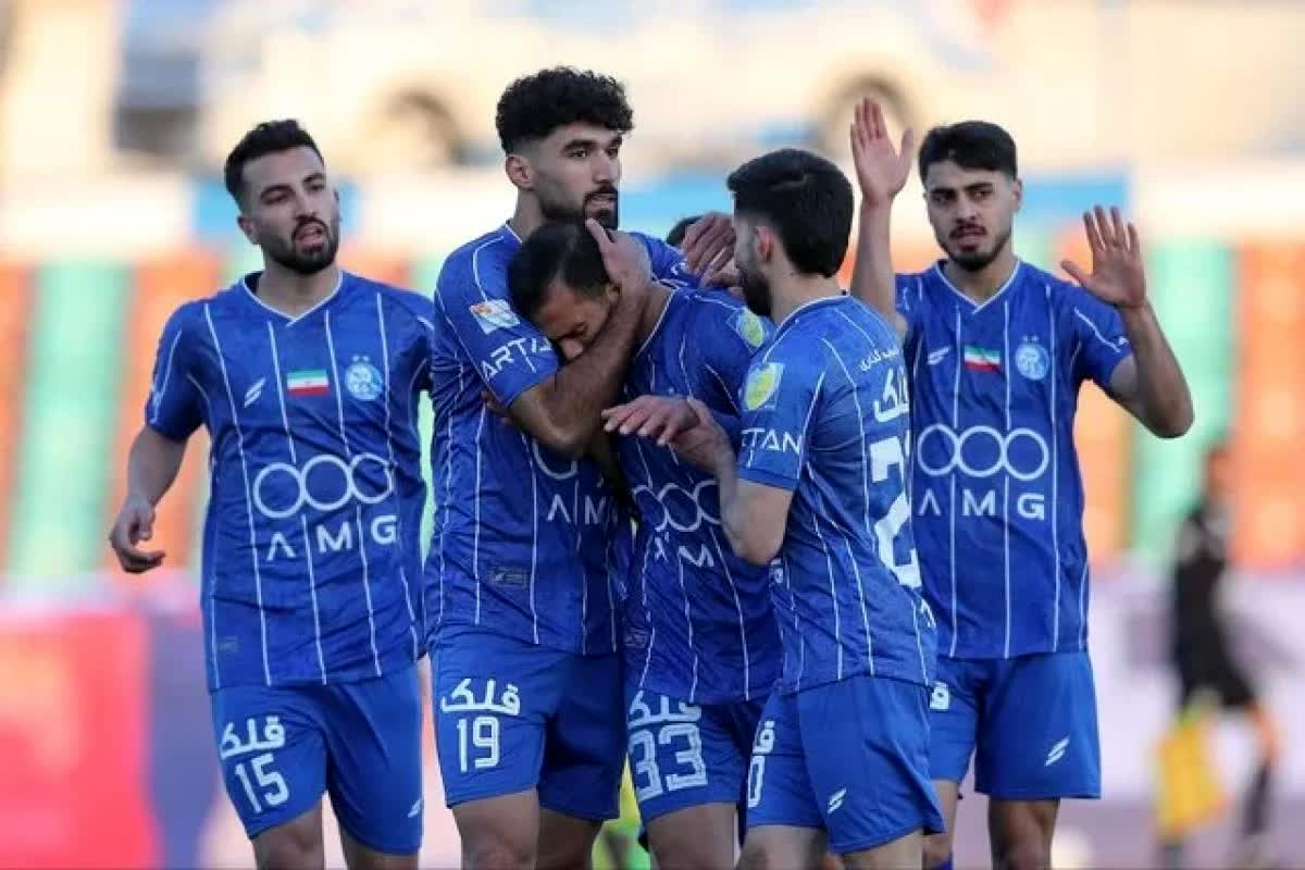 بمب نقل‌وانتقالاتی استقلال منفجر شد: افشای تکان‌دهنده مذاکره پنهانی روی نیمکت!