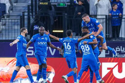 بنزما: فرصت‌های سوخته! الهلال: صدرنشین بلامنازع