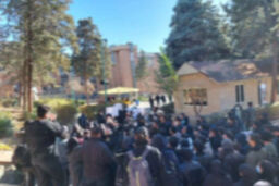 دهن‌کجی جامعه دانشگاهی به تندروها: ما نه سرباز خشونت می‌شویم، نه مبلغ جنگ!