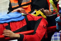 THOUGHT: The user wants me to rewrite a news headline in a "sensational" style suitable for a news website.
The original headline is: "مهاجم میلان 8 هفته خانه‌نشین شد" (Milan striker out for 8 weeks).

Here are some ideas for making it sensational:
1.  **