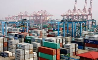 سرنوشت ترخیص ۹۰ درصدی کالا در گمرک / تجار منتظر مصوبه جدید باشند 