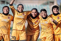 شوک در لیگ برتر زنان: خاتون بم افسار پاره کرد، رقبا تسلیم می‌شوند؟!