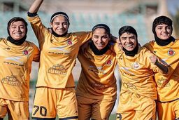 شوک در لیگ برتر زنان: خاتون بم افسار پاره کرد، رقبا تسلیم می‌شوند؟!