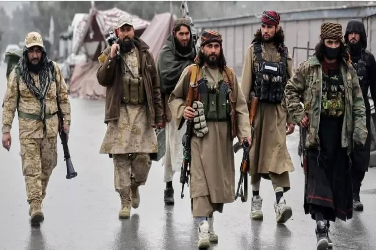 شوک‌آور: طالبان با ۲ شرط، خشونت علیه زنان و کودکان را شرعی اعلام کرد!
