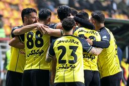 افسوس بزرگ سپاهان؛ صدرنشینی در چنگ طلایی‌پوشان نماند!