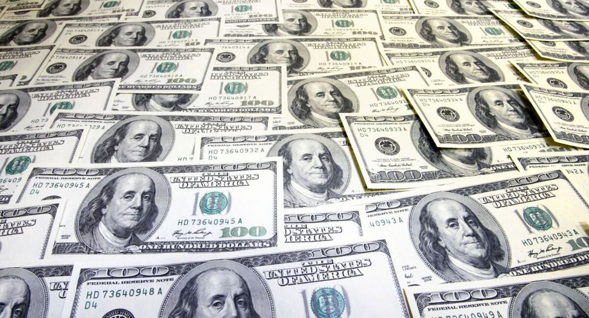 هشدار جدی: دلار آمریکا از ۱۲۵ هزار تومان گذشت؛ تبعات کمرشکن برای مردم!