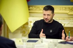زلنسکی بمب خبری ترکاند: جنگ اوکراین تمام می‌شود!/ پوتین: فرمانده نابلد در آستانه شکست!