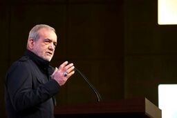 اعتراف تکان‌دهنده پزشکیان: وزیر جهاد کشاورزی را مجلس انتخاب کرد!