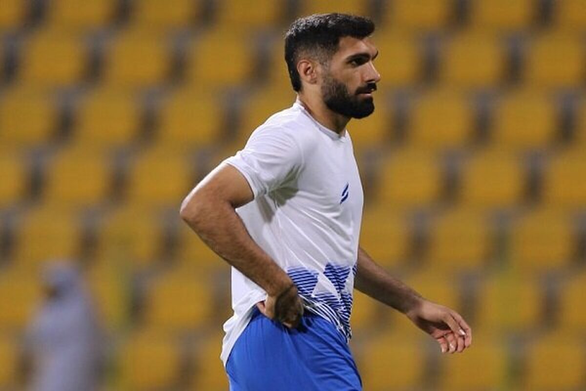 مدافع جنجالی استقلال حذف شد؛ راز بازی با الوحدات فاش شد؟