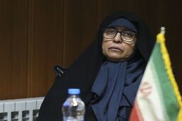 حضور ناگهانی فرهادی زاد در میان تماشاگران والیبال بانوان: چه خبر است؟