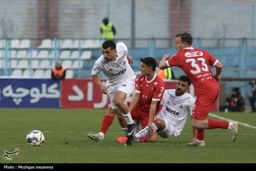 بمب خبری درخشان: بازیکنان پرسپولیس بی‌انگیزه شده‌اند!/ اوسمار، بحران نوسان را مهار کن!